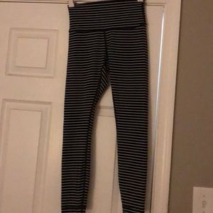 Lululemon Wunder Under